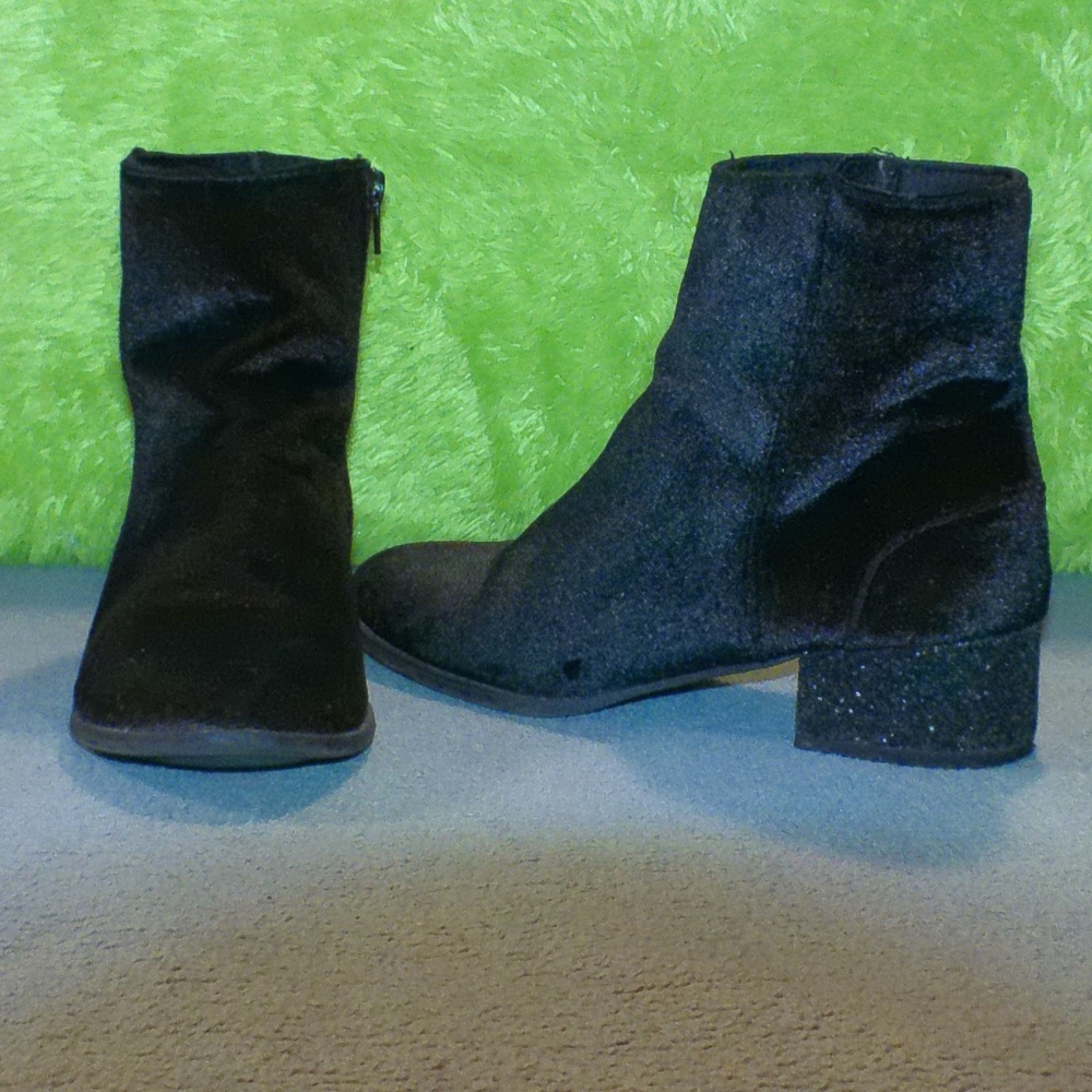 Black Kitten Heel Booties
